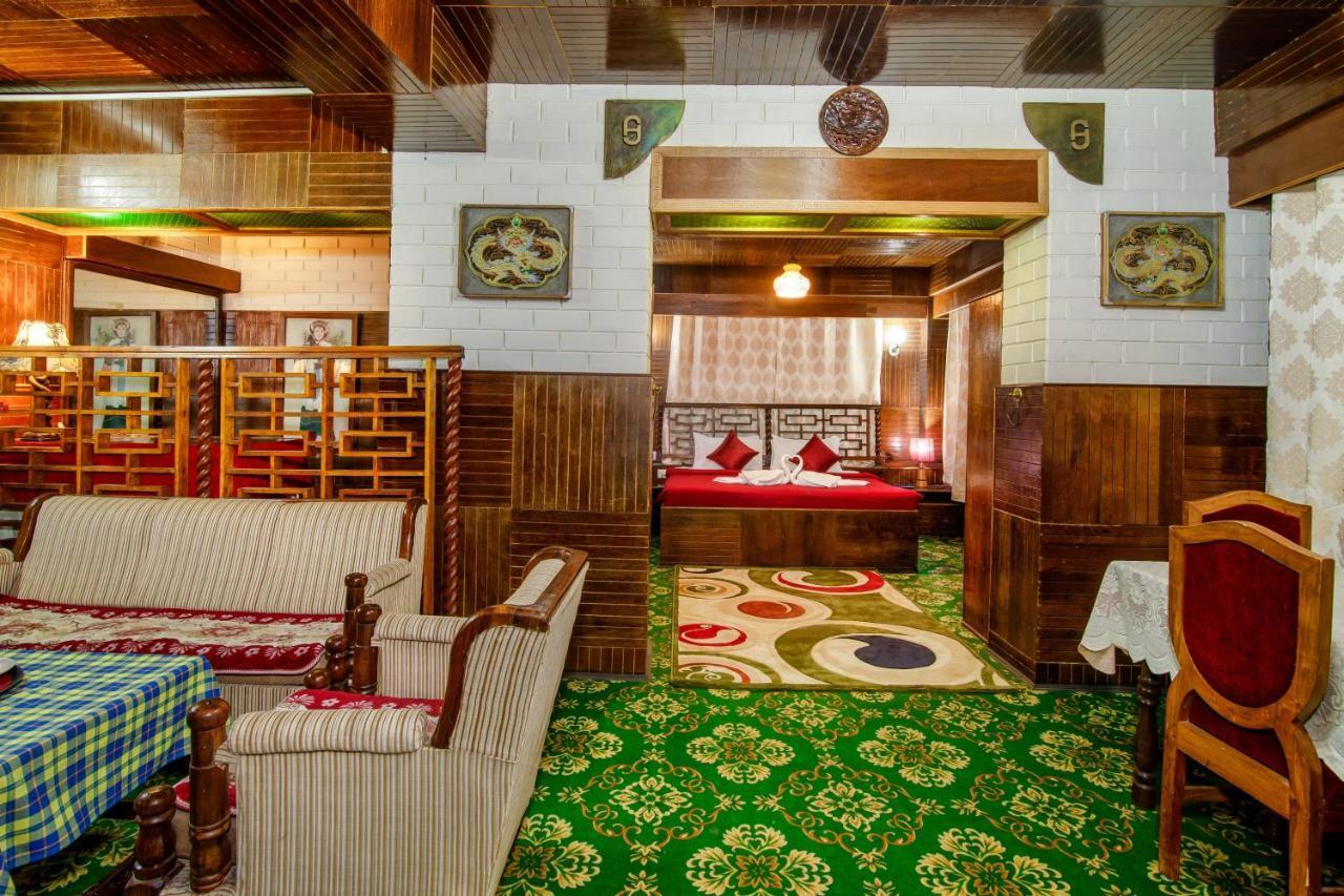 Montis Soyang Premium Heritage Hotel Gangtok Luaran gambar